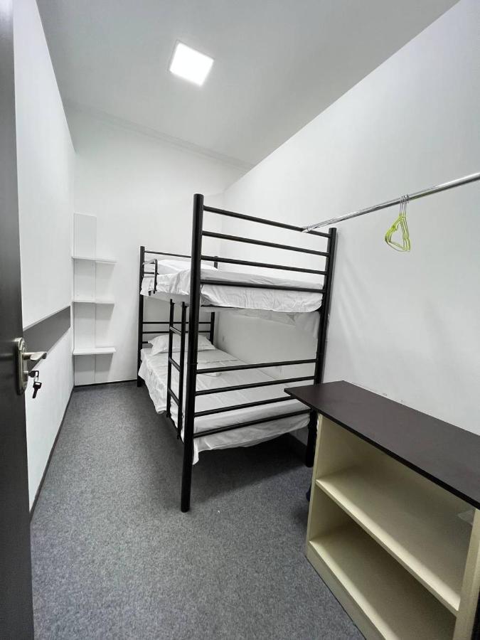 "Modeli" Hostel Tbilisi Luaran gambar